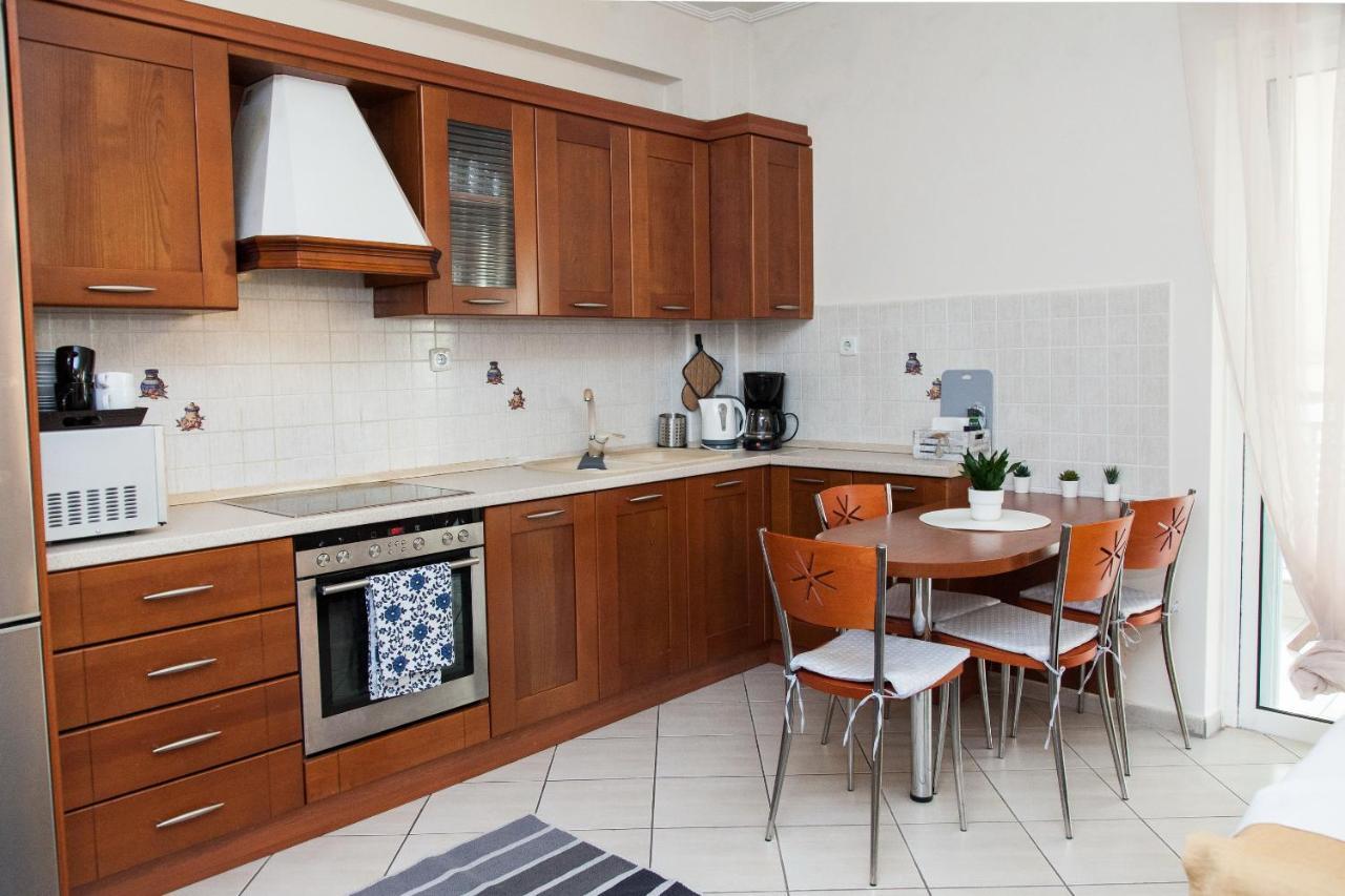 Lovely Apt In Peristeri Aten Exteriör bild